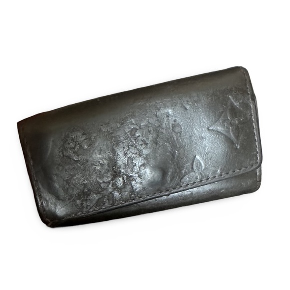 **Louis Vuitton Black Vernis Key Card Wallet** - Picture 1 of 6